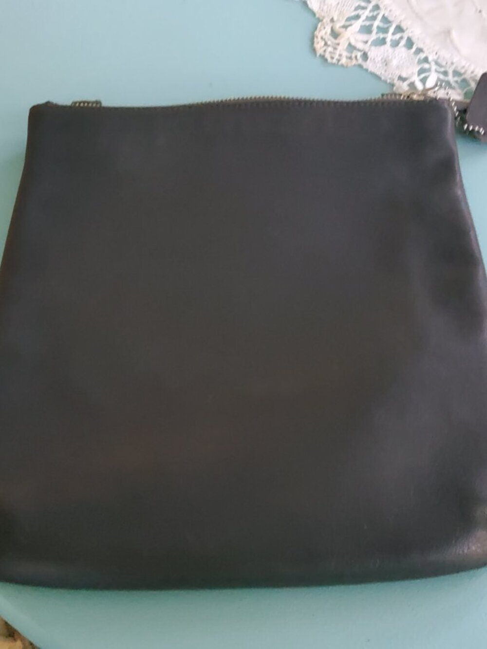 Vintage Coach Chelsea Slim Crossbody 9457 in Grey - Picture 10 of 12